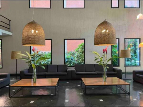 Ótimo apartamento a 500 metros praia Av P I 500 ap619